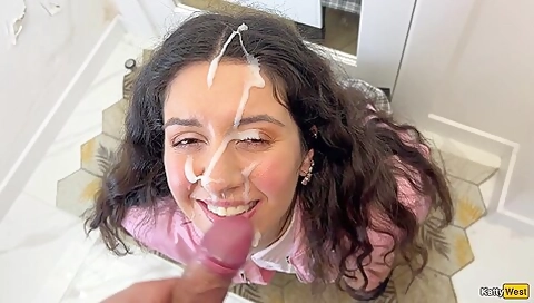 Fucked And Went To College With Cum On Her Face - Cumwalk